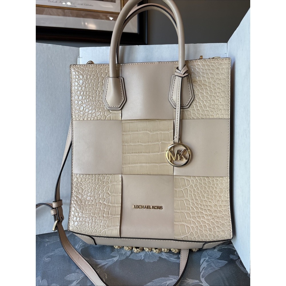 Michael Kors Mercer Medium NS Croc Embossed‎ Shopper Handbag Tote In Buff w/ COA